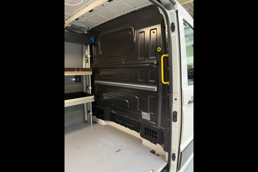Volkswagen Crafter Automaat DSG Servicewagen 35 2.0 TDI 140pk euro6 L3H2 oude L2H1 Highline 3Persoons, Sortimo, RIJKLAARPRIJS