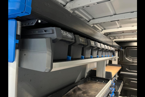 Volkswagen Crafter Automaat DSG Servicewagen 35 2.0 TDI 140pk euro6 L3H2 oude L2H1 Highline 3Persoons, Sortimo, RIJKLAARPRIJS