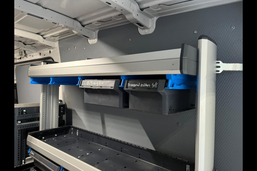 Volkswagen Crafter Automaat DSG Servicewagen 35 2.0 TDI 140pk euro6 L3H2 oude L2H1 Highline 3Persoons, Sortimo, RIJKLAARPRIJS