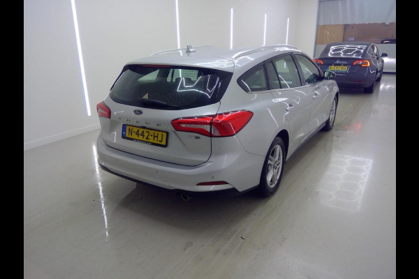 Ford FOCUS Wagon 1.0 EcoBoost Hybrid Trend Edition Business TREKHAAK