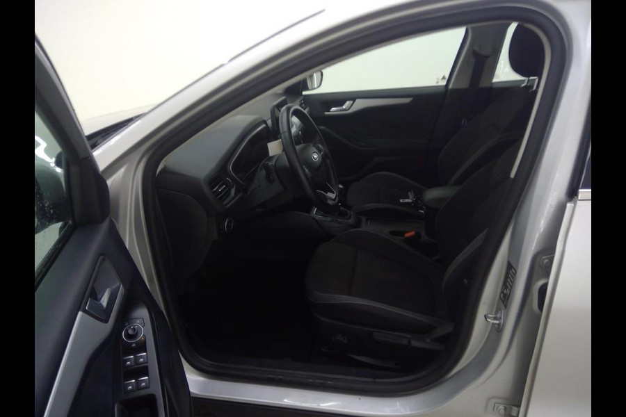 Ford FOCUS Wagon 1.0 EcoBoost Hybrid Trend Edition Business TREKHAAK