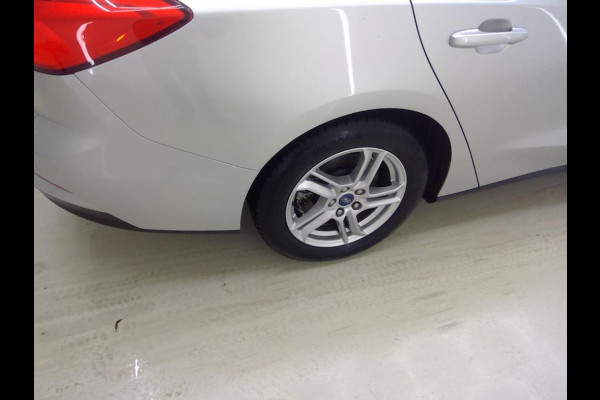 Ford FOCUS Wagon 1.0 EcoBoost Hybrid Trend Edition Business TREKHAAK