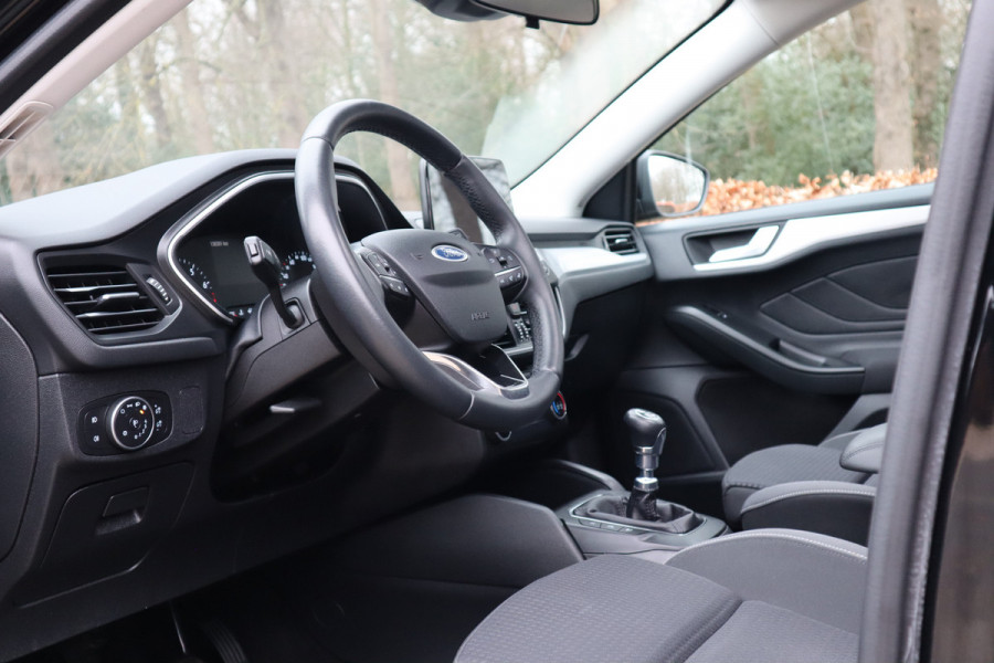 Ford FOCUS Wagon 1.0 EcoBoost Edition Business | Panoramadak | Camera | Carplay |