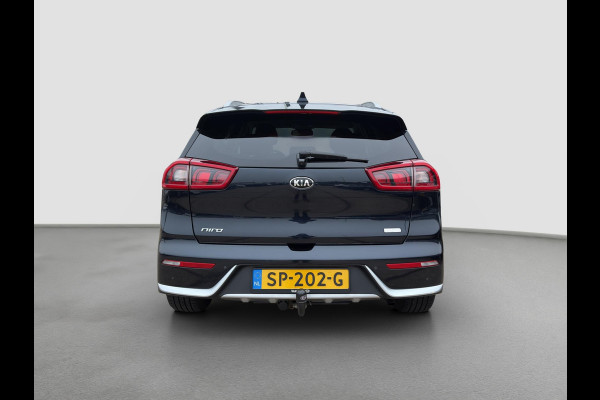 Kia Niro 1.6 GDi Hybrid ExecutiveLine Automaat | Stoelverwarming & Koeling | Navi | Cruise | Camera | Elektrische Stoelen | Trekhaak | Sensoren |