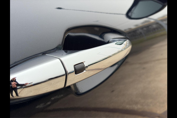 Kia Niro 1.6 GDi Hybrid ExecutiveLine Automaat | Stoelverwarming & Koeling | Navi | Cruise | Camera | Elektrische Stoelen | Trekhaak | Sensoren |