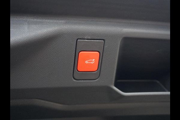 Peugeot E-5008 GT Avantage 73 kWh Panoramadak | Leder interieur