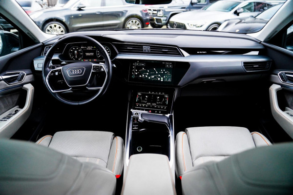 Audi e-tron Sportback 55 quattro S edition 95 kWh | Headup | Stoelverkoeling | 360/3D Camera