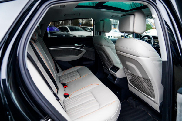 Audi e-tron Sportback 55 quattro S edition 95 kWh | Headup | Stoelverkoeling | 360/3D Camera