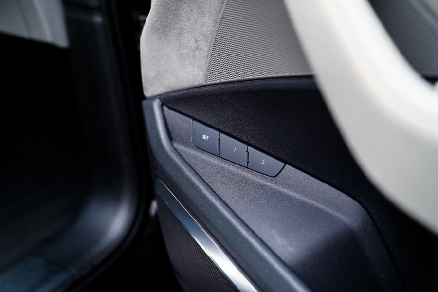 Audi e-tron Sportback 55 quattro S edition 95 kWh | Headup | Stoelverkoeling | 360/3D Camera