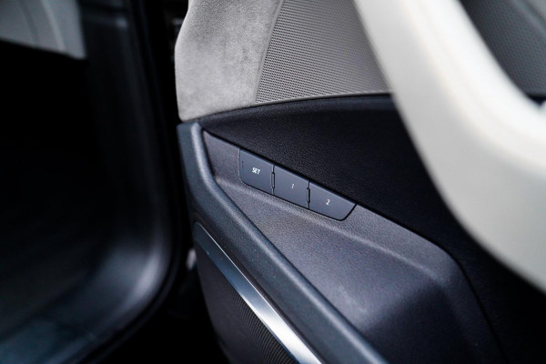 Audi e-tron Sportback 55 quattro S edition 95 kWh | Headup | Stoelverkoeling | 360/3D Camera