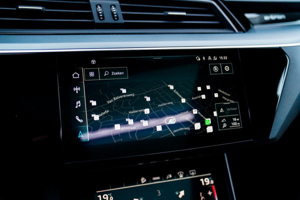 Audi e-tron Sportback 55 quattro S edition 95 kWh | Headup | Stoelverkoeling | 360/3D Camera