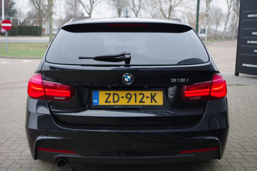 BMW 3 Serie Touring 318i Automaat M-Sport Edition, Panoramdak, LED, Sportstoelen, Leder