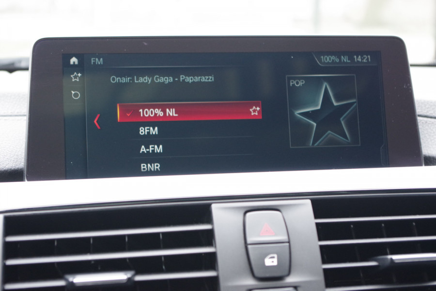 BMW 3 Serie Touring 318i Automaat M-Sport Edition, Panoramdak, LED, Sportstoelen, Leder