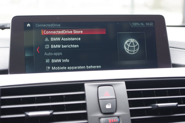 BMW 3 Serie Touring 318i Automaat M-Sport Edition, Panoramdak, LED, Sportstoelen, Leder