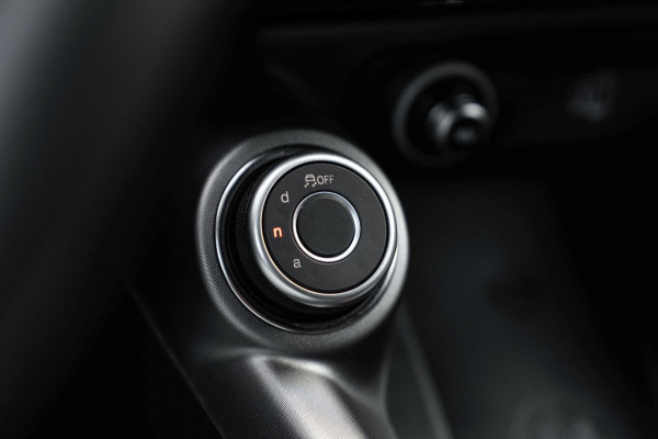 Alfa Romeo Tonale 1.5T Hybrid Edizione Speciale 131 PK Aut. Keyless Matrix LED Camera Sfeerverl. 20''