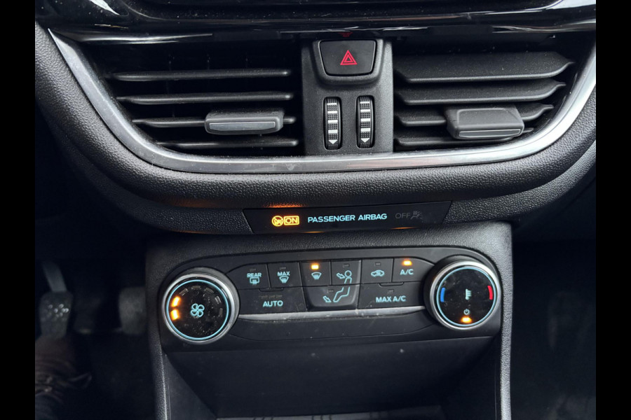 Ford Fiesta 1.0 EcoBoost Hybrid Titanium 125pk | Cruise Control | Parkeersensoren achter | Apple Carplay/Android auto | Navigatie | Climate control