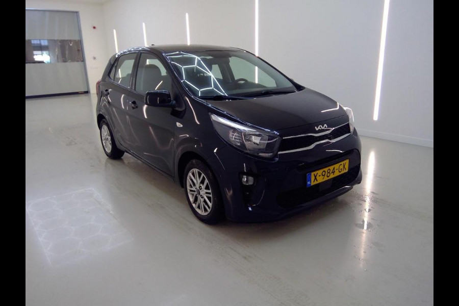 Kia Picanto 1.0 DPi DynamicLine Navigatie Apple Carplay/Android Auto Camera Cruise Control Airco Lichtmetalen velgen