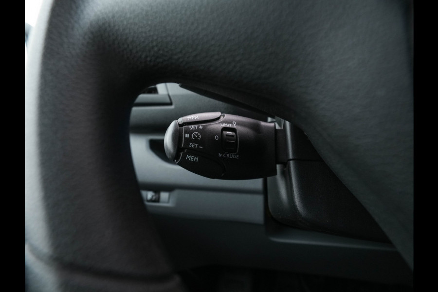 Opel Vivaro-e L2H1 Innovation 50 kWh [ 3-Fase ] Aut. *LEATHER | NAVI-FULLMAP | CAMERA | AIRCO | DAB+ | PDC | CRUISE*