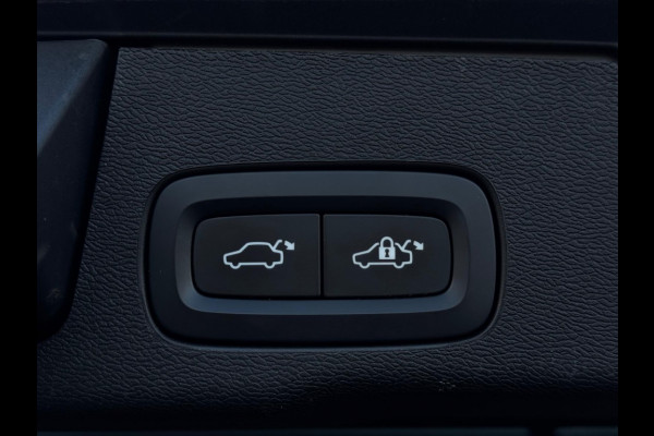 Volvo XC60 2.0 T6 AWD Inscript. FULL PANO NAVI CLIMATE SPORTVELGEN