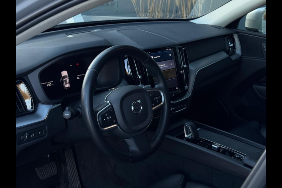 Volvo XC60 2.0 T6 AWD Inscript. FULL PANO NAVI CLIMATE SPORTVELGEN