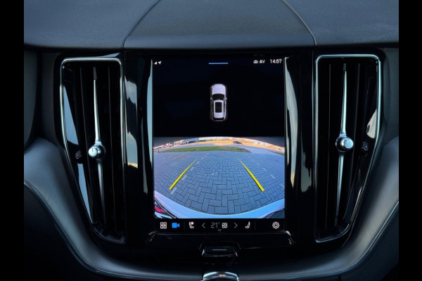 Volvo XC60 2.0 T6 AWD Inscript. FULL PANO NAVI CLIMATE SPORTVELGEN