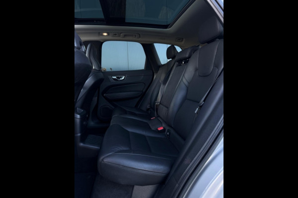 Volvo XC60 2.0 T6 AWD Inscript. FULL PANO NAVI CLIMATE SPORTVELGEN