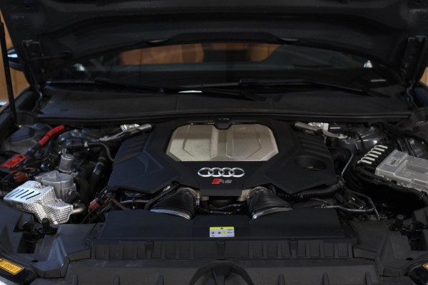 Audi RS6 TFSI Quattro *Keramisch*Carbon*Pano*Indiviual kleur*B&O*