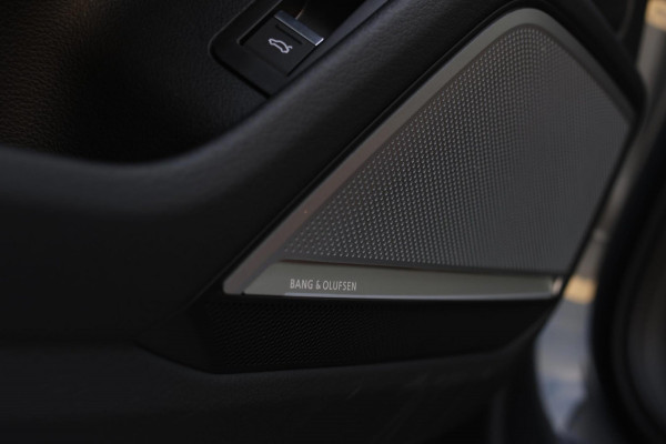 Audi RS6 TFSI Quattro *Keramisch*Carbon*Pano*Indiviual kleur*B&O*