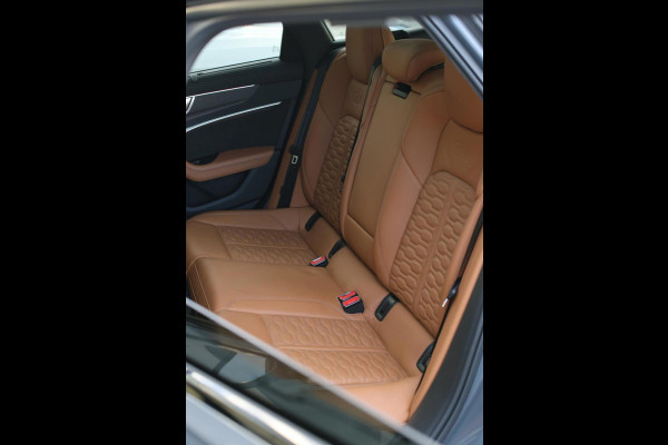 Audi RS6 TFSI Quattro *Keramisch*Carbon*Pano*Indiviual kleur*B&O*