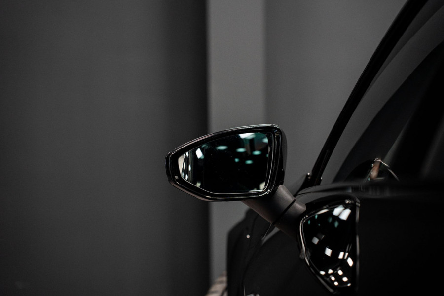 Audi e-tron GT GT 93 kWh *Panorama / Bang & Olufsen / Stoelventilatie / Surround-View / Memory*