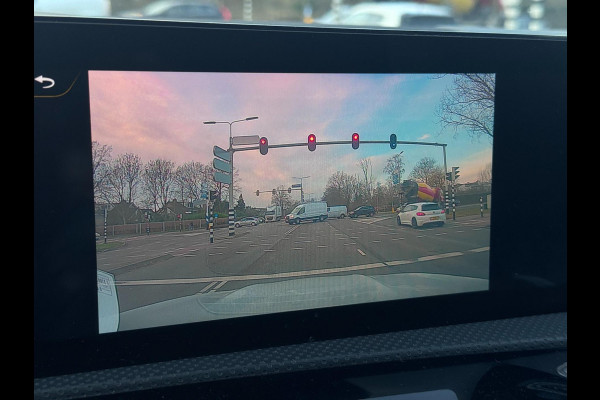 Mercedes-Benz CLA-Klasse Shooting Brake 180 AMG | NAP | PANO | CAMERA | NL AUTO