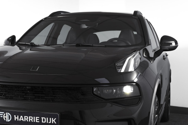 Lynk & Co 01 1.5 Core - Automaat Orig. NL | Dig. Cockpit | Adapt. Cruise | Stoelverw. | PDC | Camera | NAV + App. Connect | ECC | DAB | LM 19" |