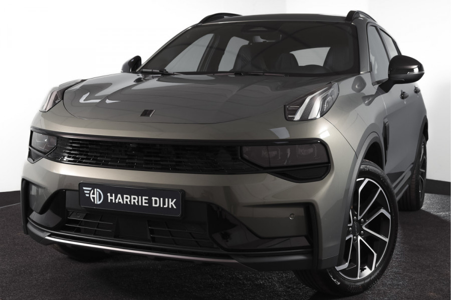 Lynk & Co 01 1.5 Core - Automaat Orig. NL | Dig. Cockpit | Adapt. Cruise | Stoelverw. | PDC | Camera | NAV + App. Connect | ECC | DAB | LM 19" |