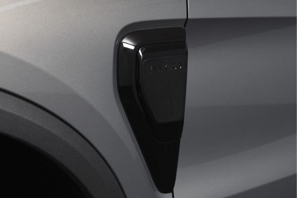 Lynk & Co 01 1.5 Core - Automaat Orig. NL | Dig. Cockpit | Adapt. Cruise | Stoelverw. | PDC | Camera | NAV + App. Connect | ECC | DAB | LM 19" |