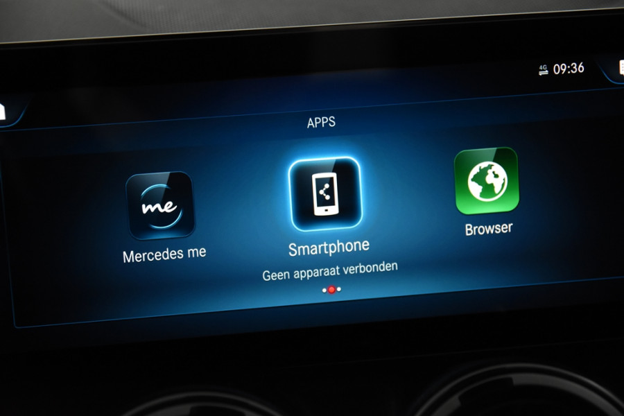 Mercedes-Benz Glb 180 *1ste eigenaar*Panoramadak*Stoelverwarming*Carplay*