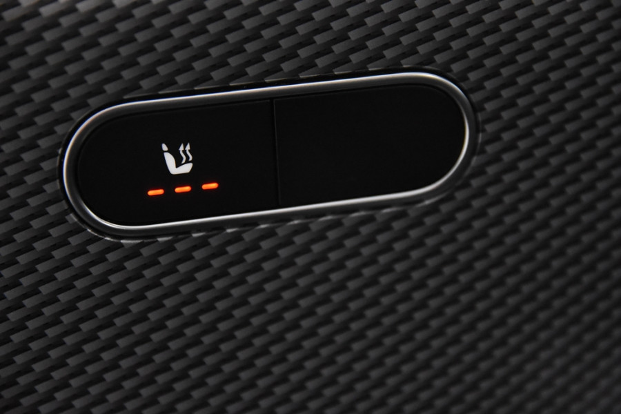 Mercedes-Benz Glb 180 *1ste eigenaar*Panoramadak*Stoelverwarming*Carplay*