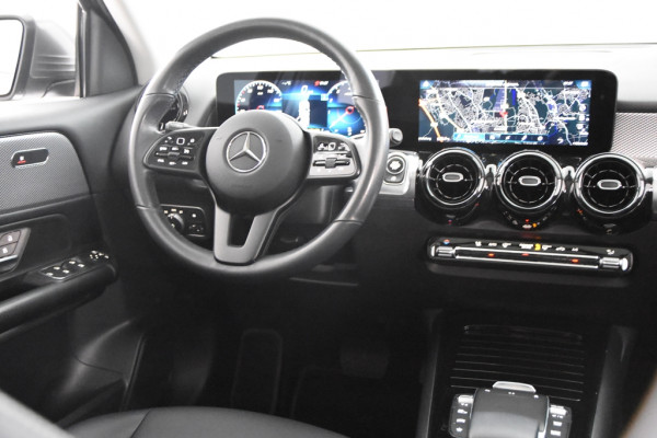 Mercedes-Benz Glb 180 *1ste eigenaar*Panoramadak*Stoelverwarming*Carplay*