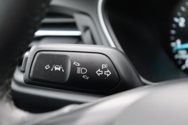 Ford FOCUS Wagon 1.0 EcoBoost Hybrid Trend Edition Business org.NL a.camera