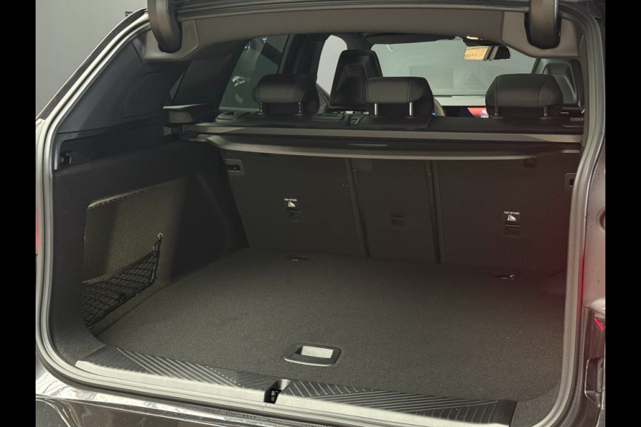 BMW X3 30e X-drive M-Sport-Pro/pano/trekhaak/premium pakket/harman kardon A90