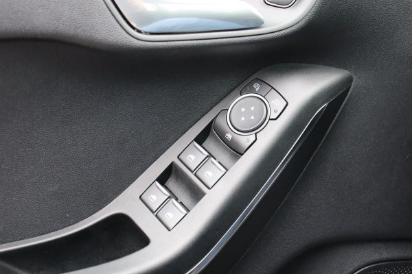 Ford Fiesta 1.0 EcoBoost Titanium org. NL-auto navigatie pdc