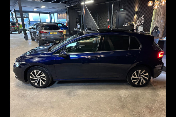 Volkswagen Golf 1.4 eHybrid|PANO|HEAD UP|MEMORY|FULL OPTIONS