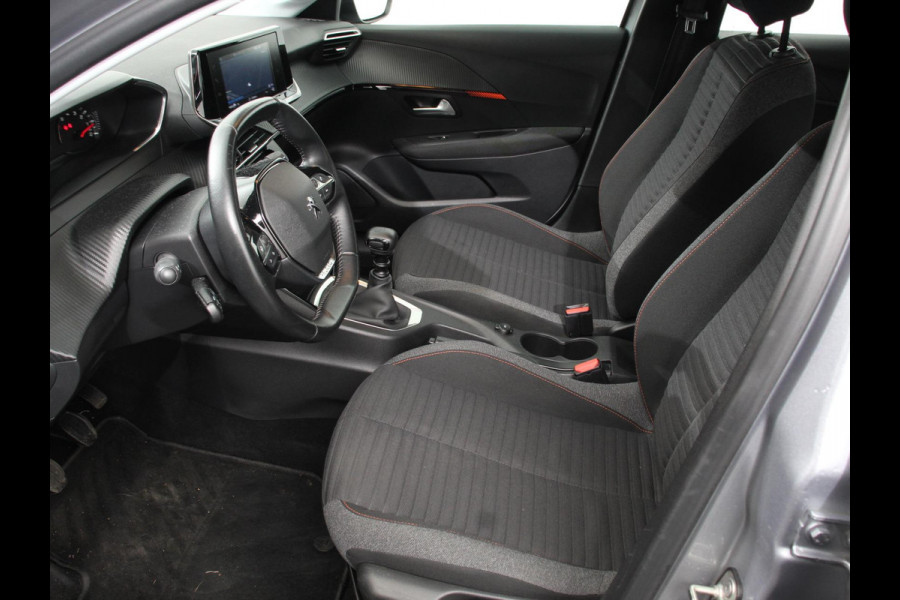 Peugeot 208 1.2 PureTech 100pk Active Pack | Navigatie | Apple Carplay/Android Auto | Parkeersensoren achter | Cruise Control | Airco | Lichtmetalen velgen