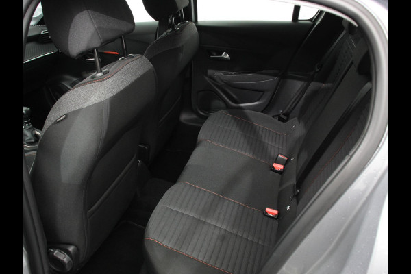 Peugeot 208 1.2 PureTech 100pk Active Pack | Navigatie | Apple Carplay/Android Auto | Parkeersensoren achter | Cruise Control | Airco | Lichtmetalen velgen