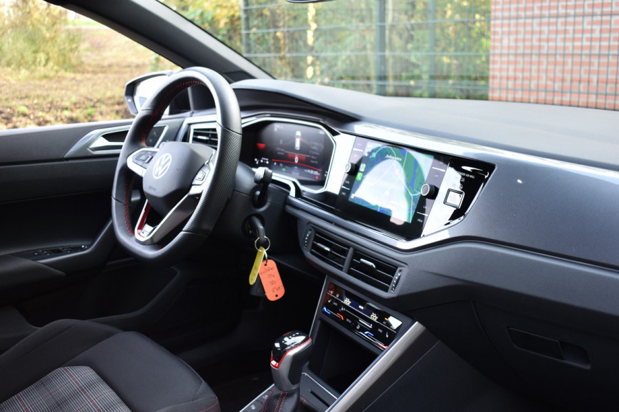 Volkswagen Polo 2.0 TSI GTI TSI 210PK DSG GTI-SPORT IQ-LIGHT/PDC/CARPLAY FABRIEKS GARANTIE