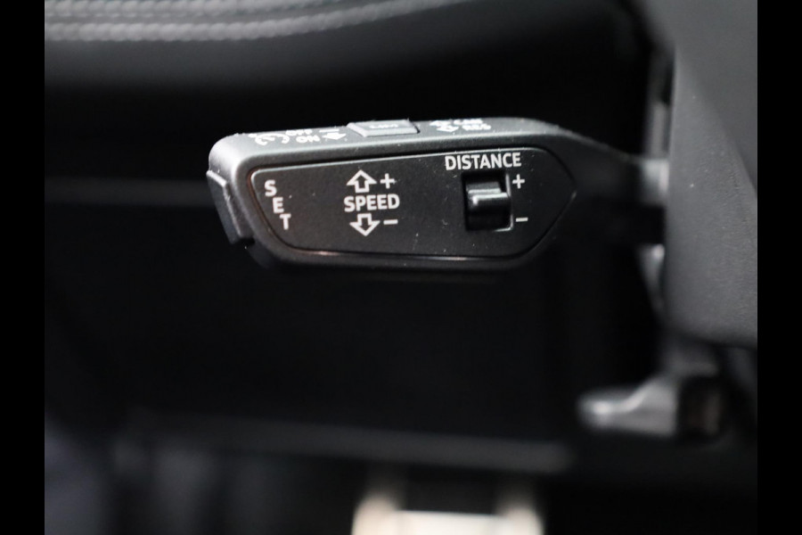 Audi A6 Sportback e-tron S edition 83 kWh | Winterpakket | Privacy glas | LM velgen 21" | Leder interieur | Remzadels rood |