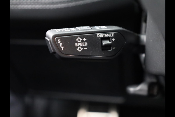 Audi A6 Sportback e-tron S edition 83 kWh | Winterpakket | Privacy glas | LM velgen 21" | Leder interieur | Remzadels rood |