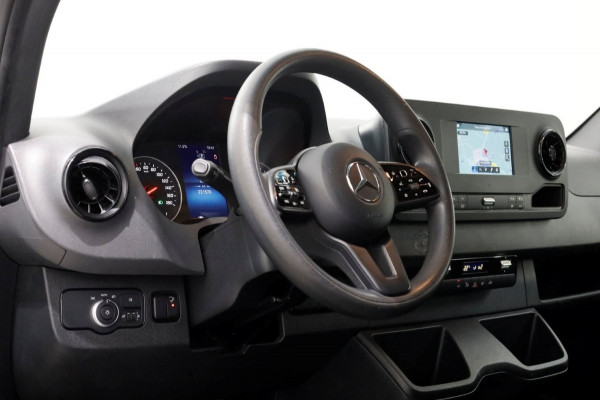 Mercedes-Benz Sprinter 515 CDI 150pk 9G Automaat Bakwagen met laadklep en zijdeur B224/H224 11-2022