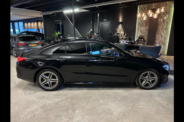 Mercedes-Benz CLA-Klasse 180 AMG|PANO|SFEER|BOMVOL!