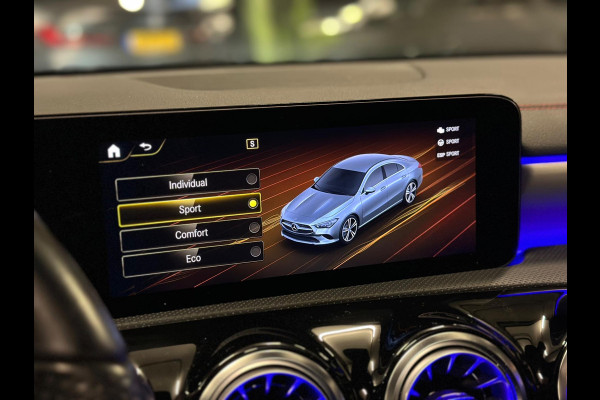 Mercedes-Benz CLA-Klasse 180 AMG|PANO|SFEER|BOMVOL!