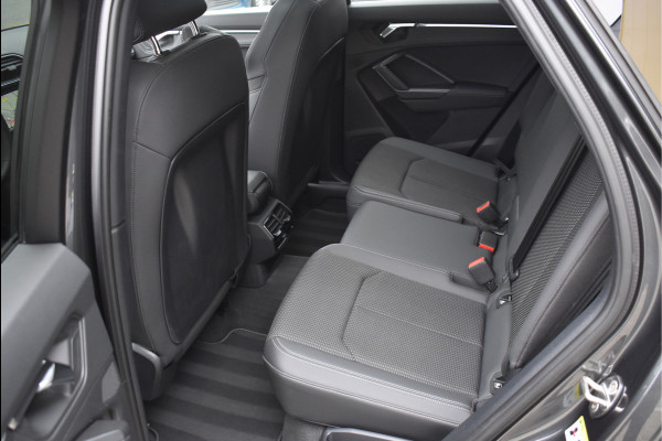 Audi Q3 Sportback 45 TFSI e S-Line 245 Pk Pano Sfeer Keyless Camera Navi Full Led 20 Inch